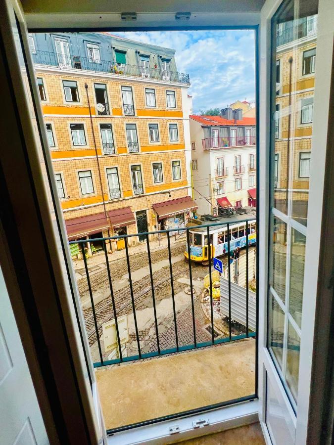 Discover Lisbons History - Stylish Apartment In Alfama 외부 사진
