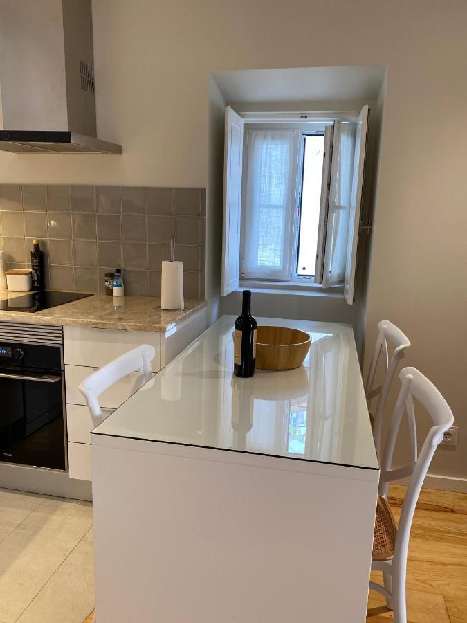 Discover Lisbons History - Stylish Apartment In Alfama 외부 사진