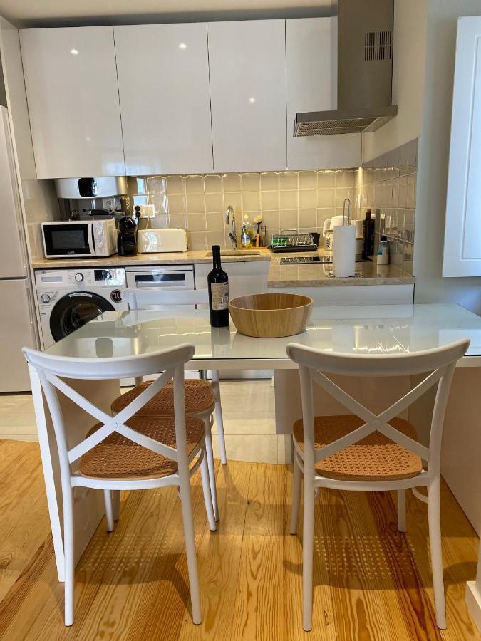 Discover Lisbons History - Stylish Apartment In Alfama 외부 사진