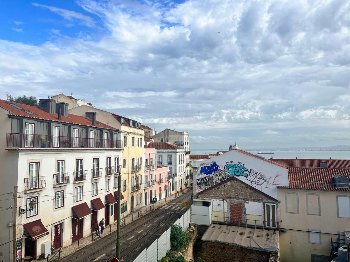 Discover Lisbons History - Stylish Apartment In Alfama 외부 사진